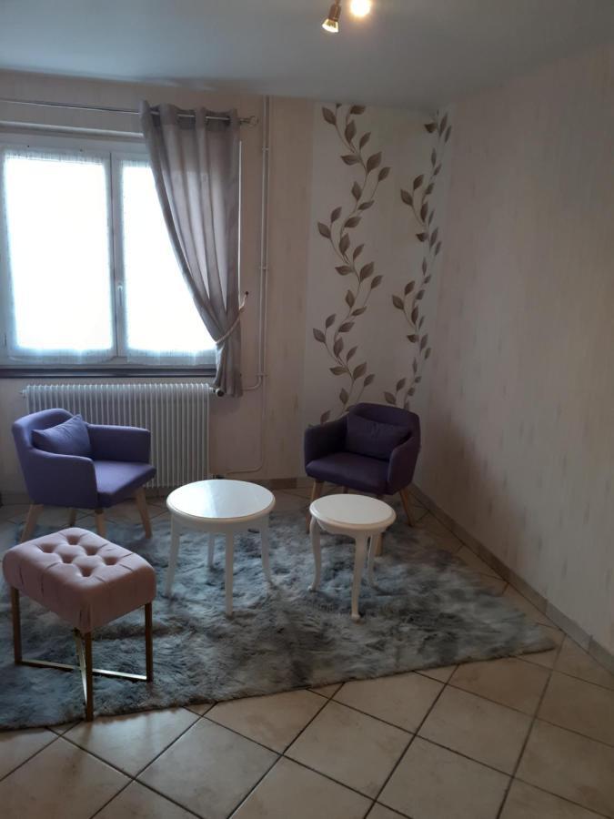 Logis Au Puits Enchante Saint-Martin-en-Bresse Zewnętrze zdjęcie